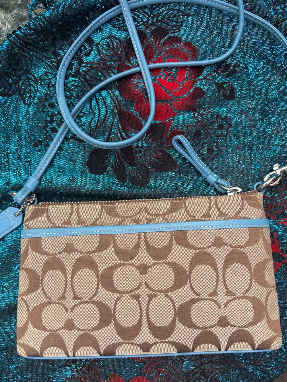 Coach Signature mini crossbody bag RARE baby Blue * Y2K